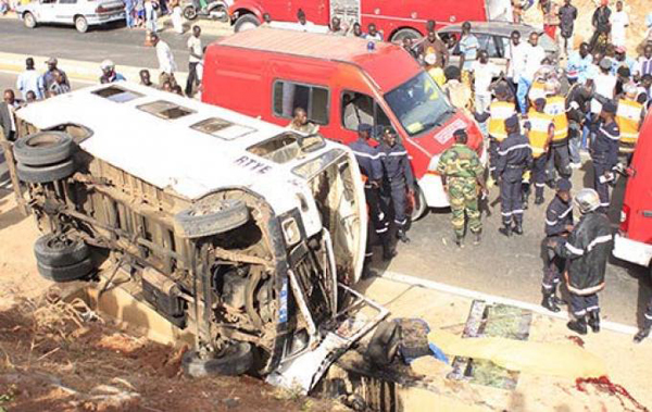 Un car Ndiaga Ndiaye se renverse, plusieurs blessés