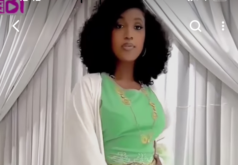 Aïssatou (Cœurs Brisés) éblouissante en vert blanc (video)