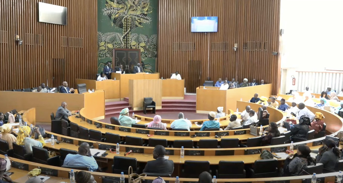 Urgent  : « les députés de Benno proposent de prolonger le mandat de Macky Sall d’un an »