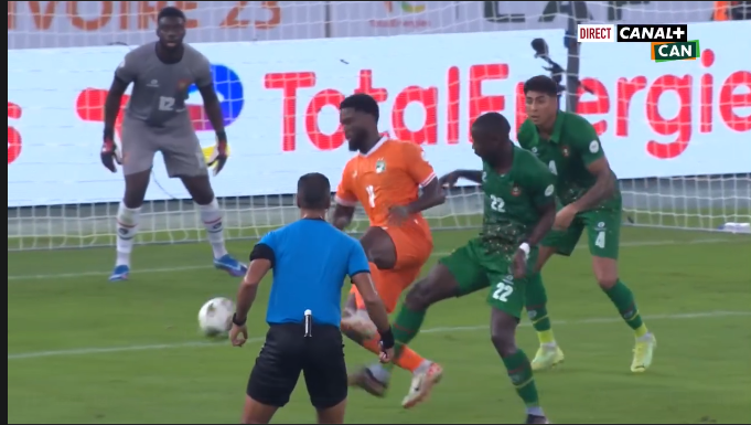 CAN 2023 : Jean-Philippe Krasso offre le deuxième but aux Éléphants (Vidéo)