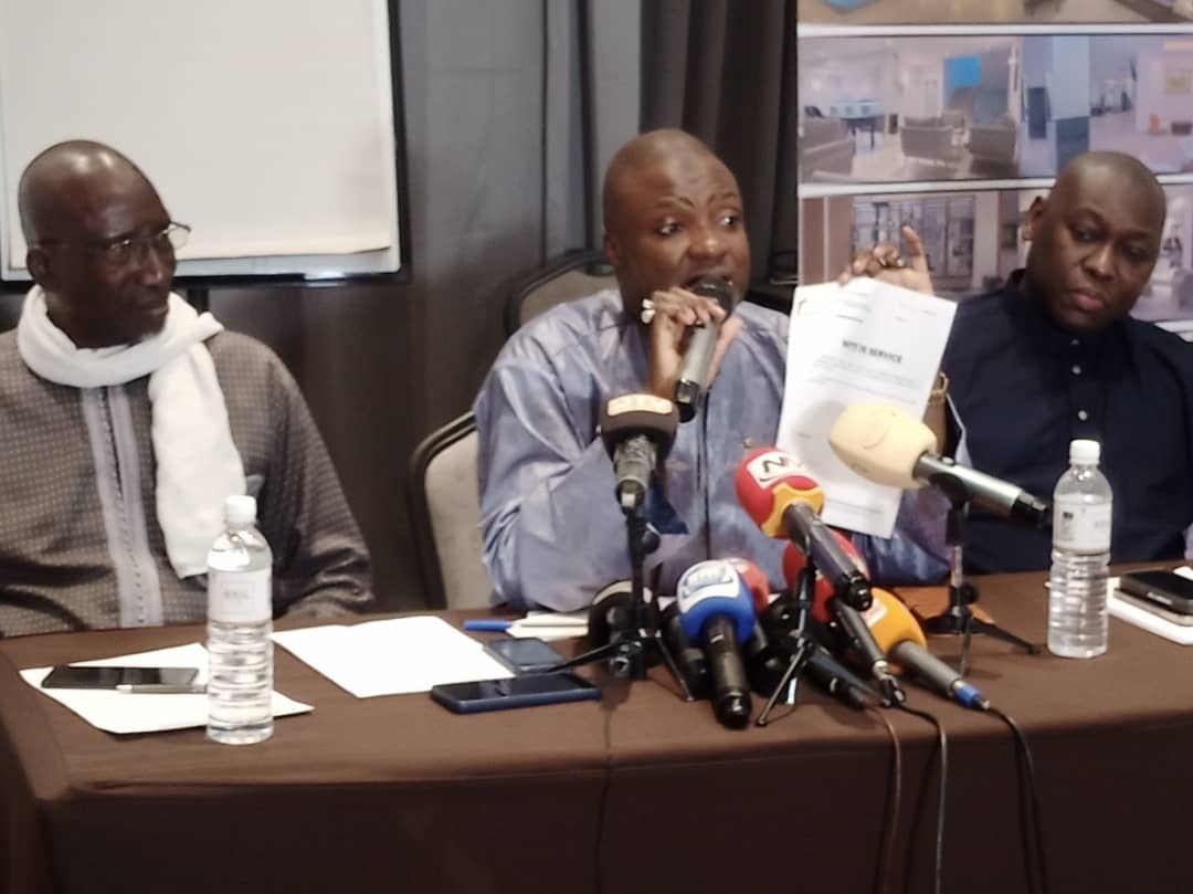 Climat de malaise au Théâtre Daniel Sorano: Oumar Diaw Seck alerte et interpelle le ministre Aliou Sow (Vidéo)