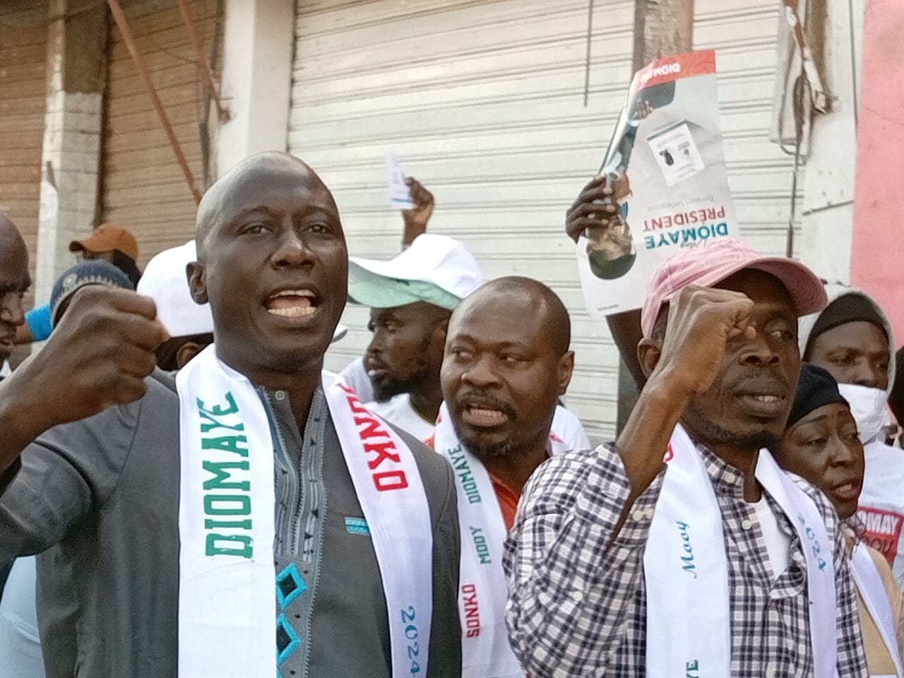 Election Par Force : « Des grenades lacrymogènes lancés jusque dans le marché de Thiaroye », révèle Guy M. Sagna