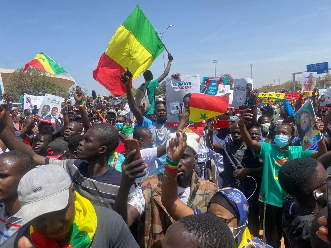 Terrain HLM Grand Yoff : Revivez en images le grand rassemblement des Forces Vives de la Nation F24