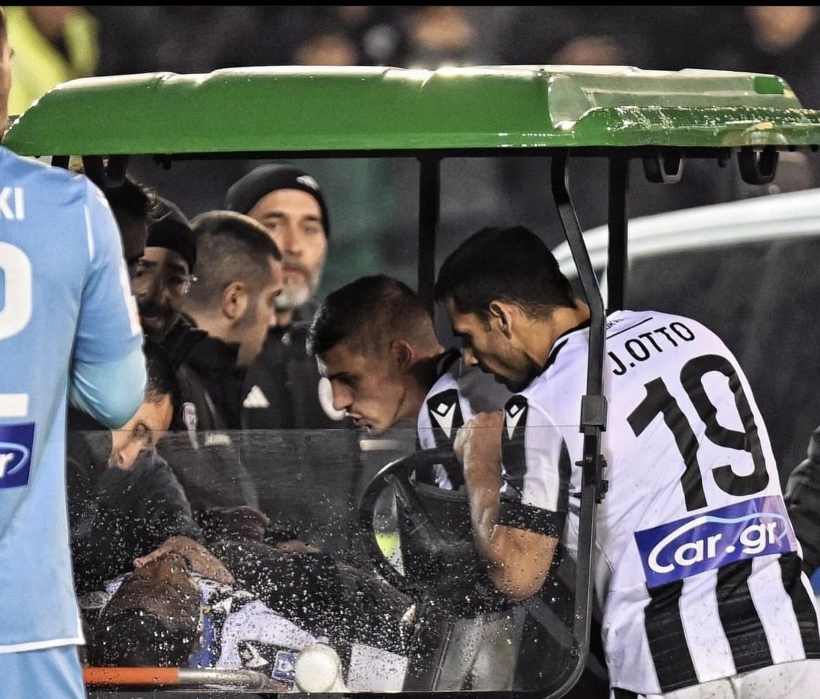 Abdul Baba Rahman du PAOK indemne après un choc violent en Grèce
