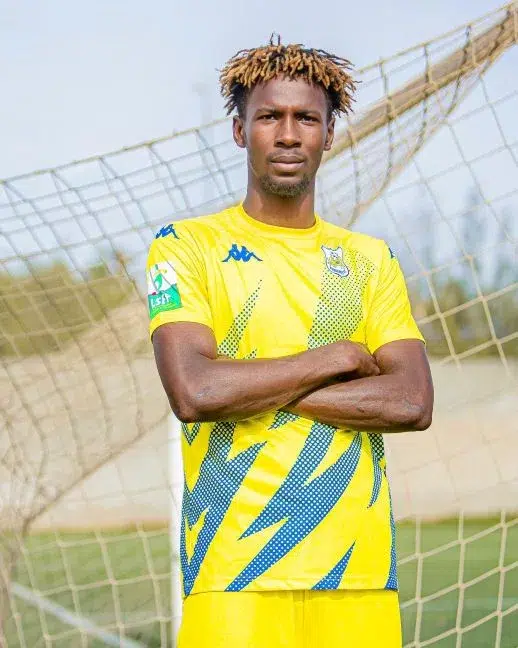 Ahmadou Baba Dramé rejoint le Guédiawaye FC pour renforcer sa défense