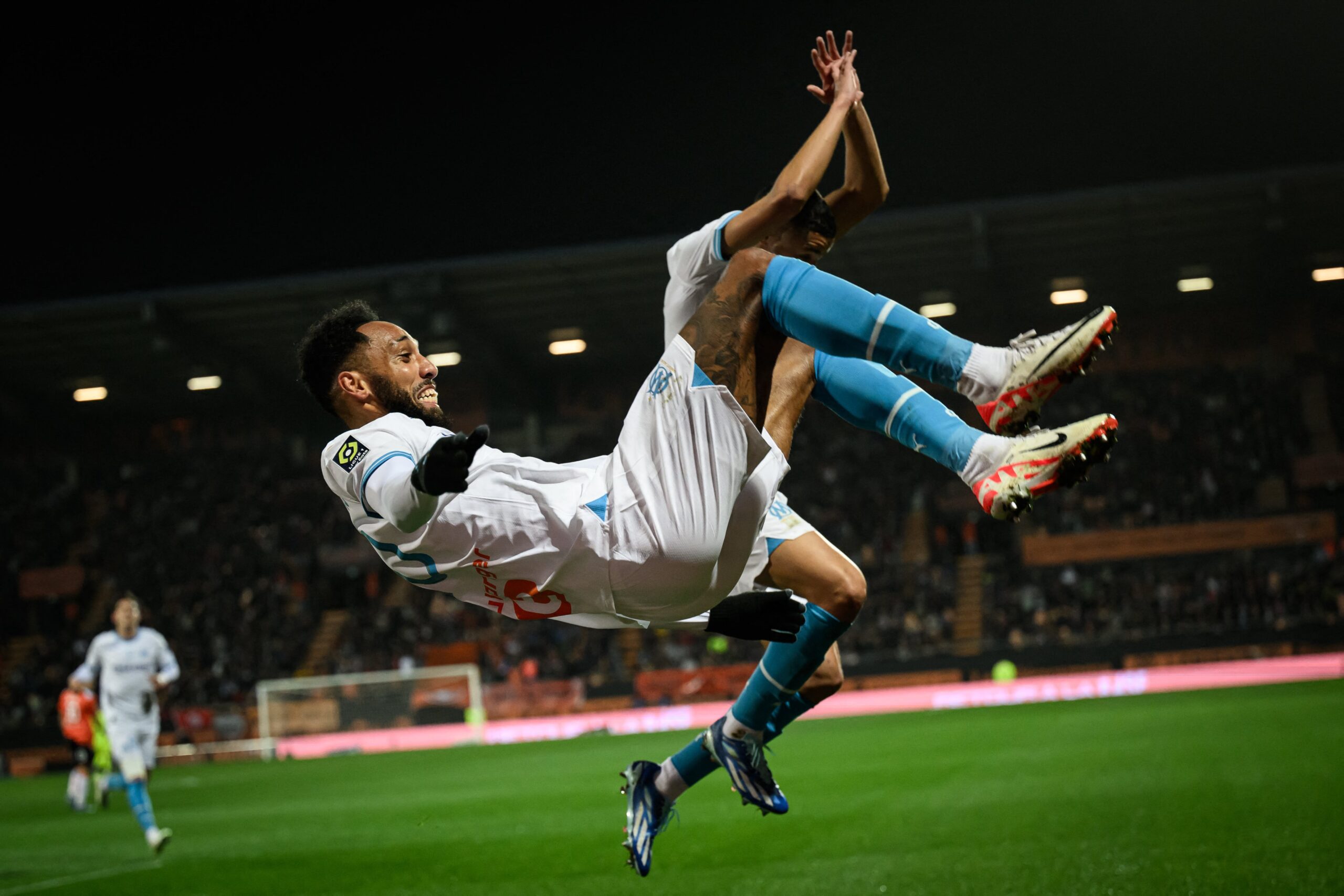 Aubameyang bat le record de buts en Ligue Europa et propulse l’OM en huitièmes