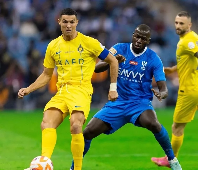 Choc des titans en Arabie Saoudite : Al-Hilal de Koulibaly contre Al-Nassr de Mané