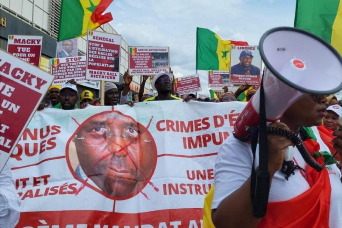 Importante mobilisation de la diaspora sénégalaise à Paris contre Macky Sall