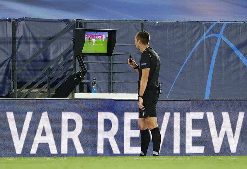 La VAR bientôt en Ligue 1 algérienne, annonce Walid Sadi
