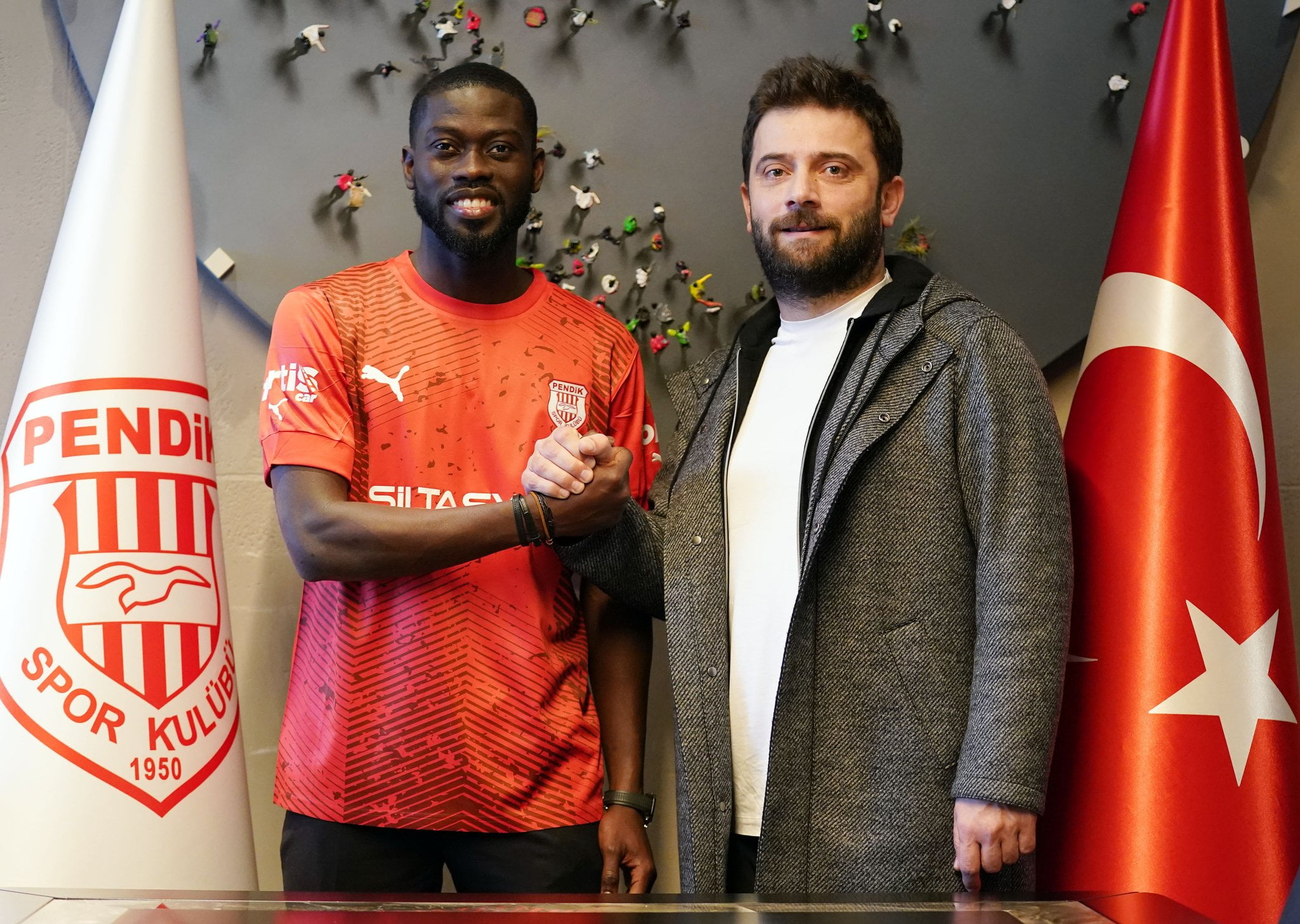 Le Sénégalais Pape Alioune Ndiaye signe avec Pendikspor en Turquie