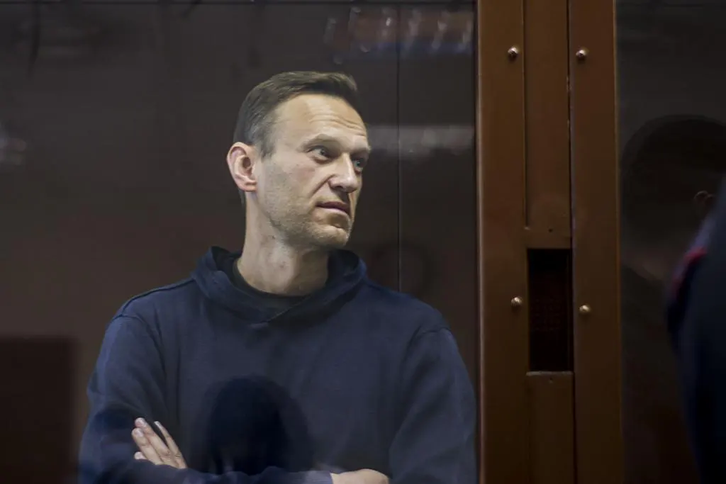 Mort de l’opposant Alexei Navalny: Paris convoque l’ambassadeur russe