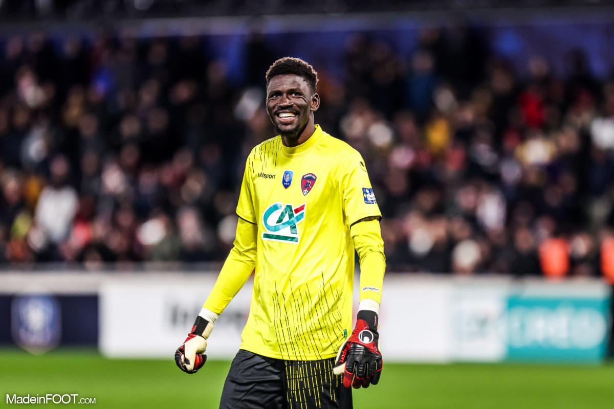 Transfert De Massamba Ndiaye LA FIFA Donne Raison Cneps Excellence Transfert De Massamba Ndiaye LA FIFA Donne Raison Cneps Excellence