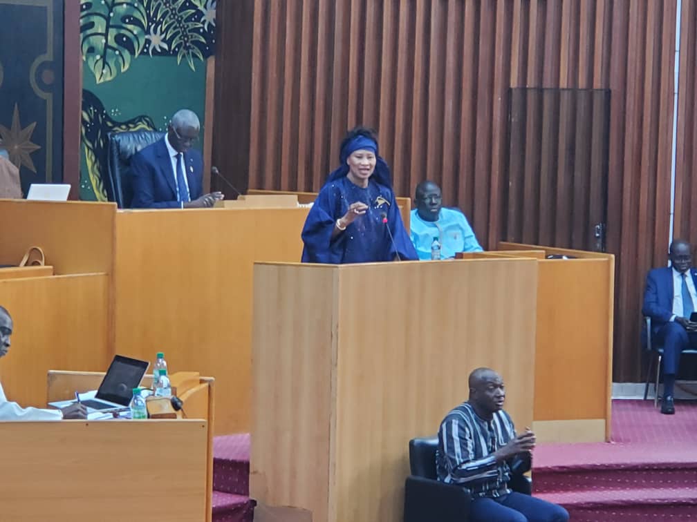 Un fait inédit à l’Assemblée avec Me Tall Sall : Une première dans l’histoire politique du Sénégal