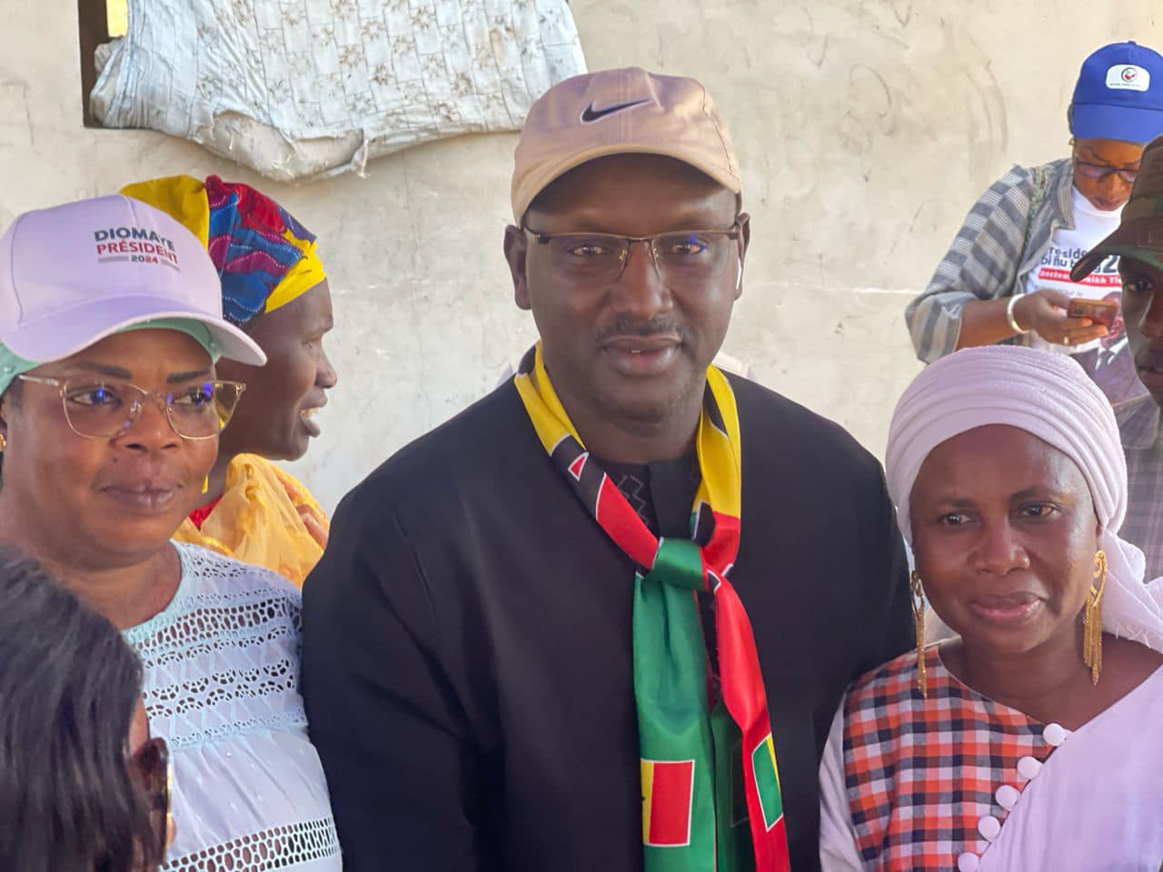 Cheikh Tidiane Dièye en tournée à Tivaouane : un projet ambitieux contre la pauvreté