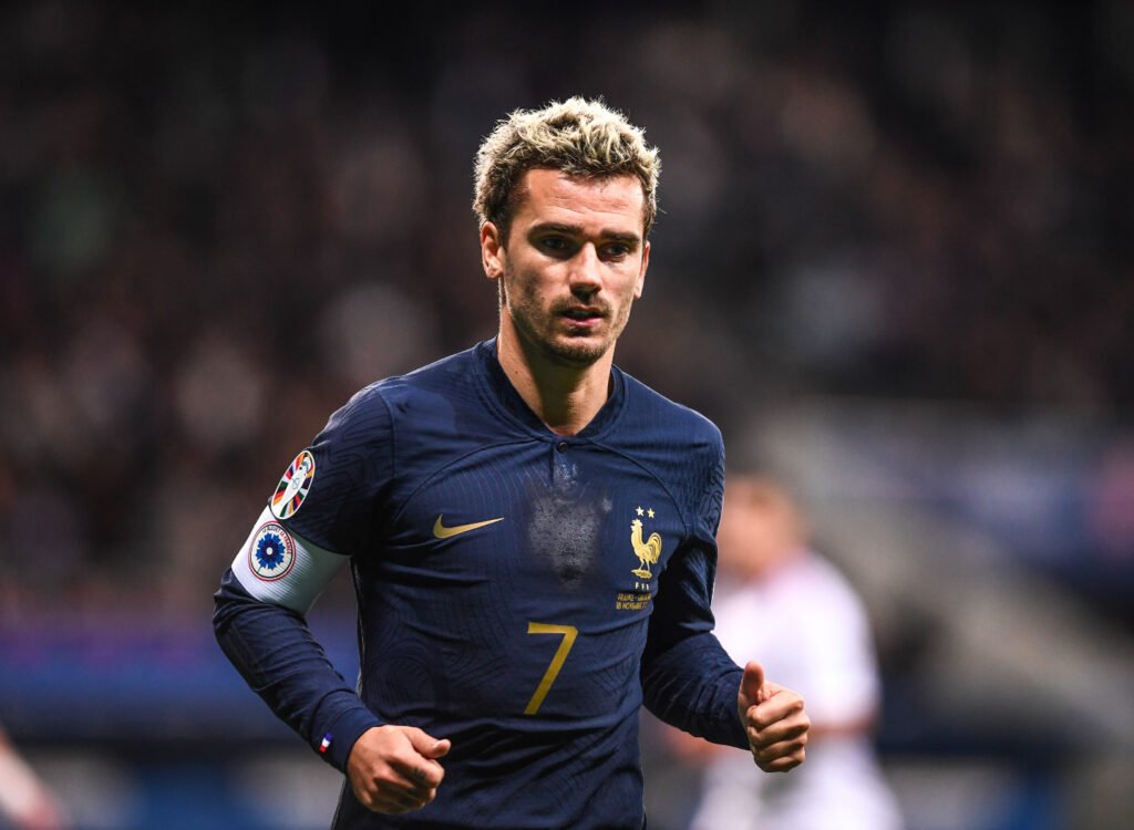 Incertain pour les Bleus, Griezmann risque de briser sa série de 84 matchs
