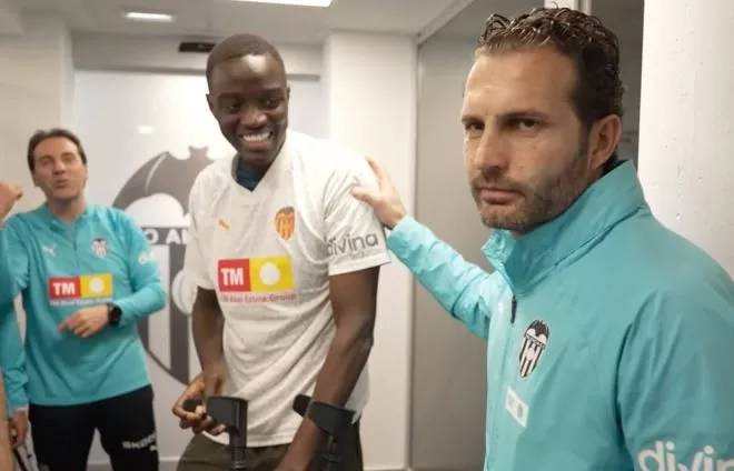 Le footballeur guinéen Mouctar Diakhaby du Valencia CF se fera opérer à Lyon