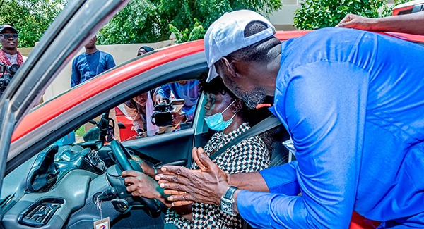 Sénégal : ruée vers les inscriptions pour le permis gratuit dans l’espoir d’un meilleur avenir