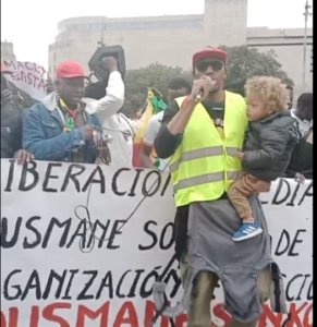 Manifestation à Barcelone : Des Sénégalais dénoncent le report de l’élection présidentielle (Vidéo)