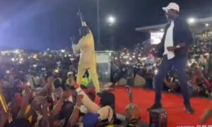 Meeting de clôture à Mbour : La prestation XXL d’Abdou Guitté Seck… (vidéo)