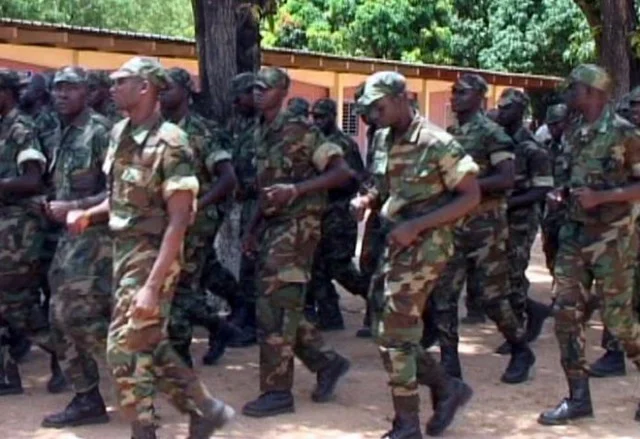 Election 24 mars: Changement majeur sur le vote des corps militaires