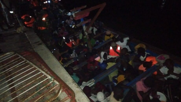 Une autre pirogue interceptée à Gandiol : 137 candidats, dont des Guinéens et des Gambiens, arrêtés…