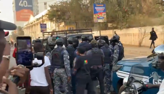 La gendarmerie arrête la caravane Diomaye Président dirigée par Khouraïchy Thiam (vidéo)