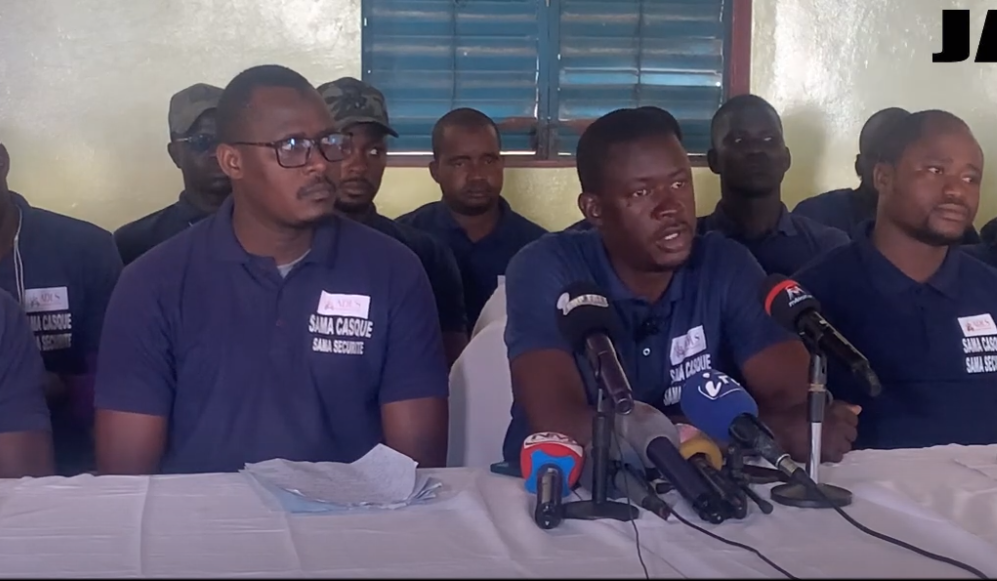 Les livreurs tiak tiak rejoignent la coalition Diomaye Président (Vidéo)