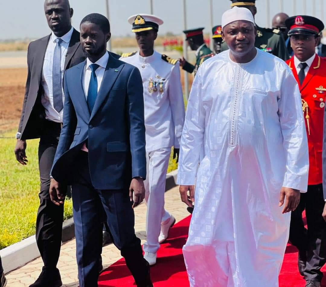 15ème Sommet de l’OCI à Banjul : Bassirou Diomaye Faye accepte l’invitation de Adama Barrow