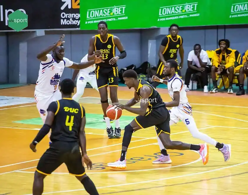 Dakar Université Club domine Mermoz avec une victoire tactique en championnat