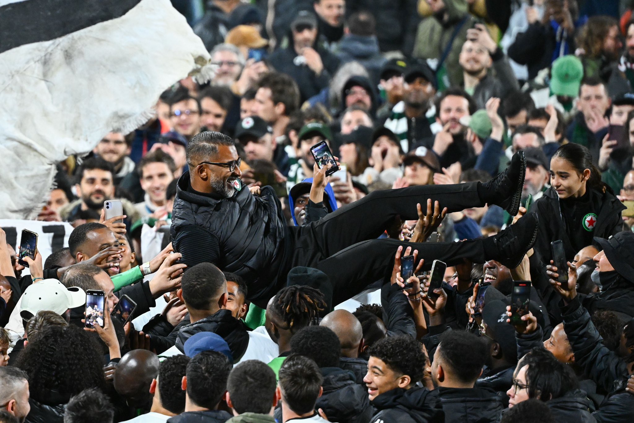 Habib Beye décroche son premier titre de Champion de France avec le Red Star