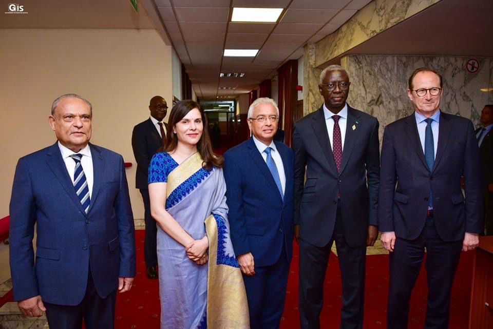 Mamadou Mame Diop préside la 15e Conférence des Présidents d’assemblées de la Francophonie à Maurice, saluant la démocratie sénégalaise