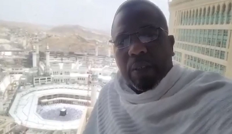 4 avril : Depuis la Mecque le Président Bougane Guéye prie pour le Sénégal et son nouveau Président (Vidéo)