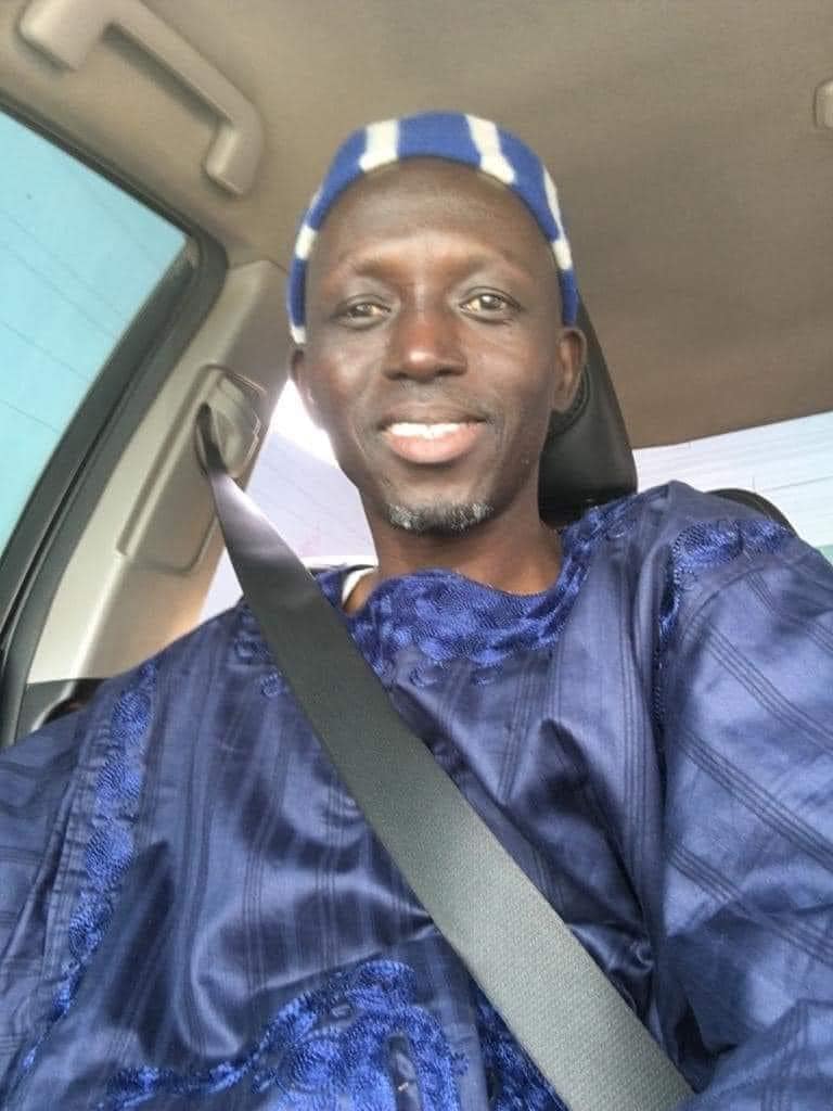 Dembo Sakho, soutien de Sonko, retrouve la liberté après plus d’un an de détention