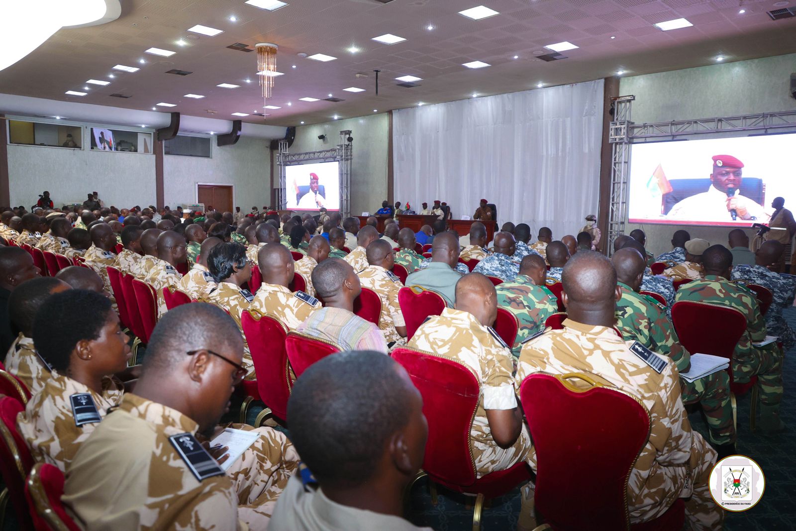 Burkina-Faso : Le Président présente la nouvelle Coopérative militaire et paramilitaire d’épargne et de crédit