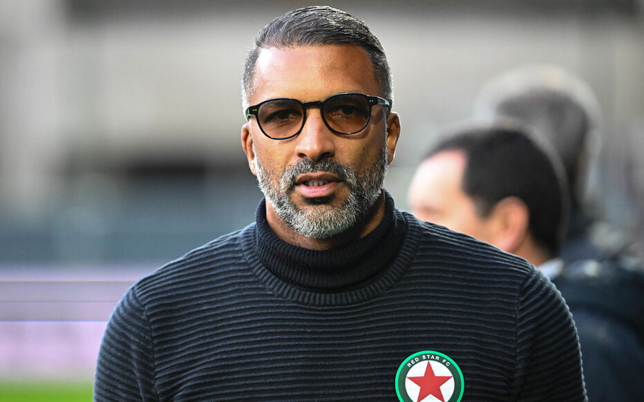 Habib Beye rencontre Mathieu Lacour pour discuter de son avenir potentiel au Stade de Reims