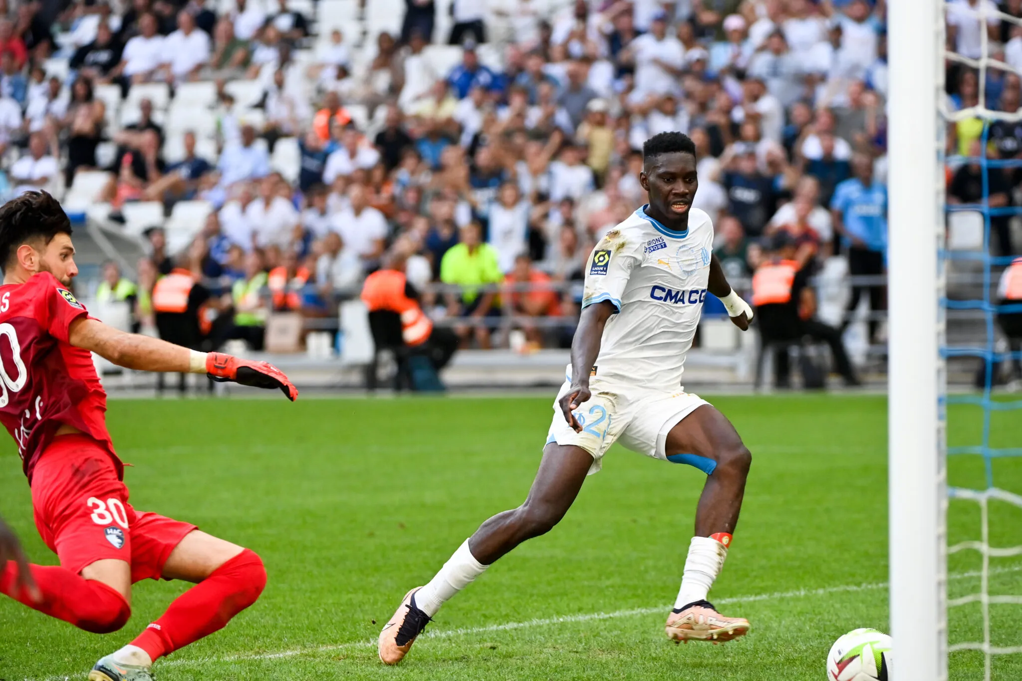 Ismaïla Sarr à l’OM : Performances inégales et avenir incertain