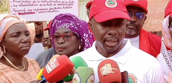 Les travailleurs de Ziguinchor présentent leurs doléances au Gouverneur pour améliorer leur situation