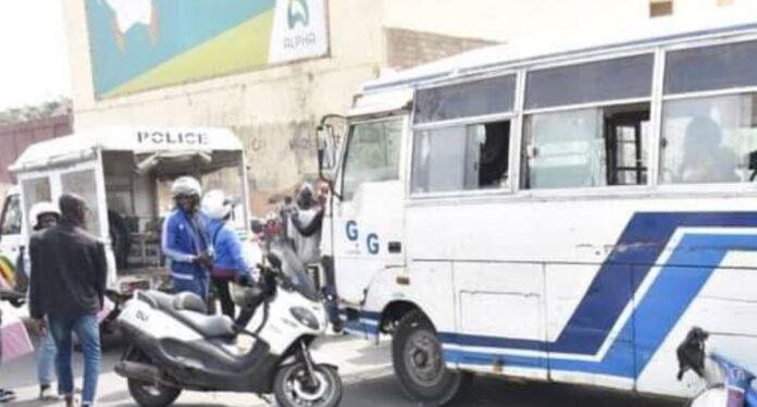 Tragédie à Dakar : Trois morts dans une collision de bus sur la VDN