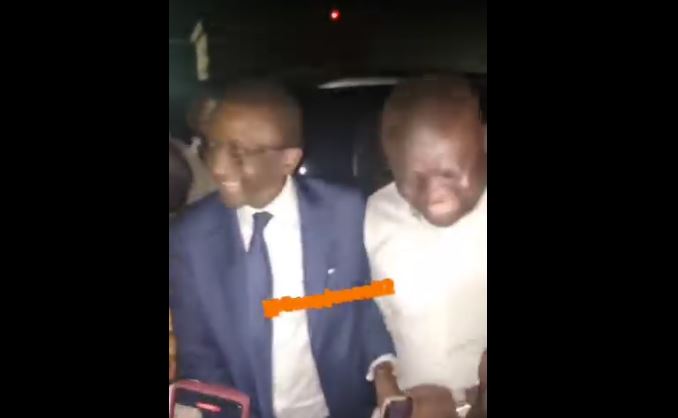 L’ex-Premier ministre Amadou Ba de retour à Dakar : Accueil triomphal par ses partisans (Vidéo)