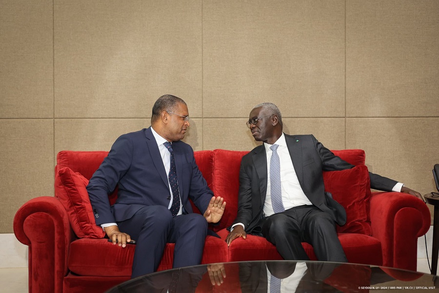 Hôte d’Amadou Mame DIOP: le Président de l’Assemblée nationale du Cabo-Verde est arrivé au Sénégal…