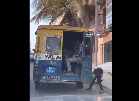 Insolite : L’apprenti utilise une brique pour immobiliser le Car rapide ( vidéo)
