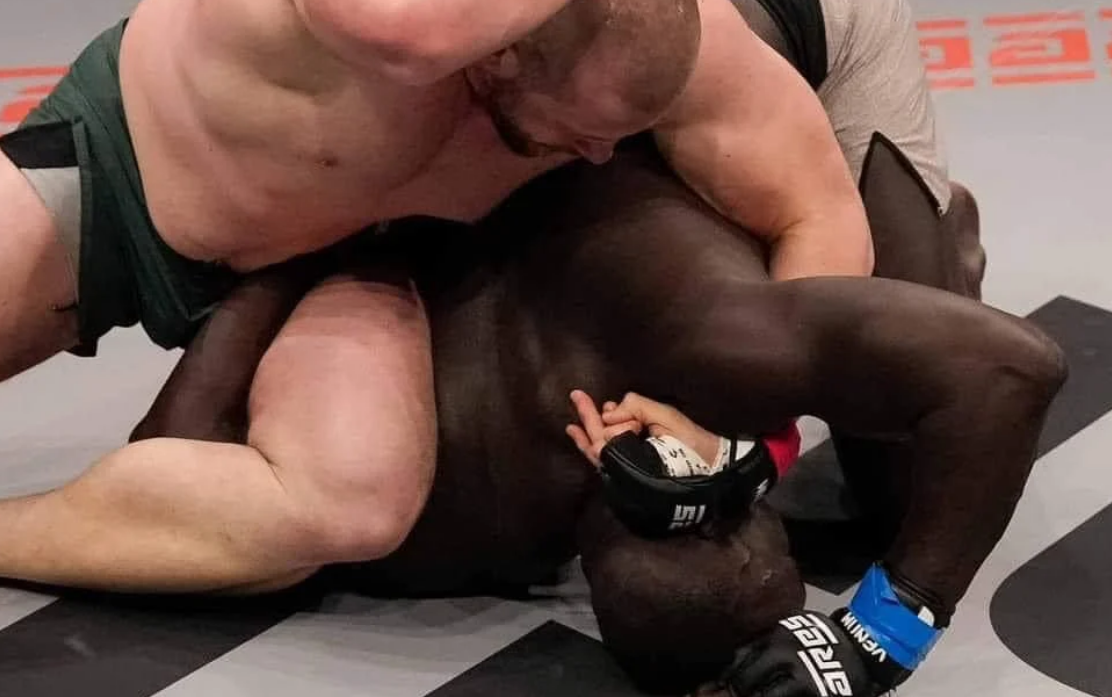 MMA: Malick Niang corrigé par Benjamin Sehic(vidéo)