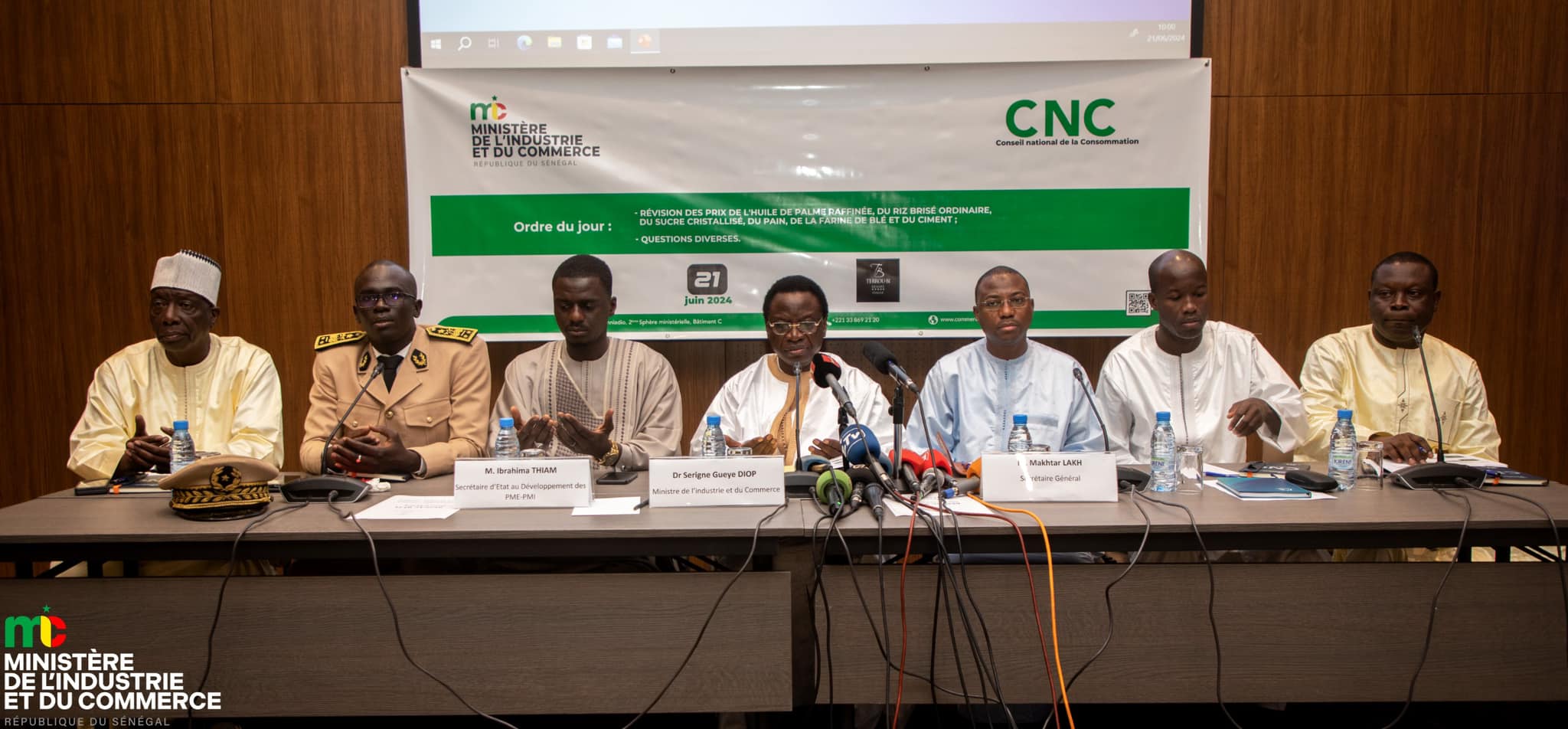 Respect des nouveaux tarifs : Les mesures prises par le ministre du Commerce Serigne Gueye Diop