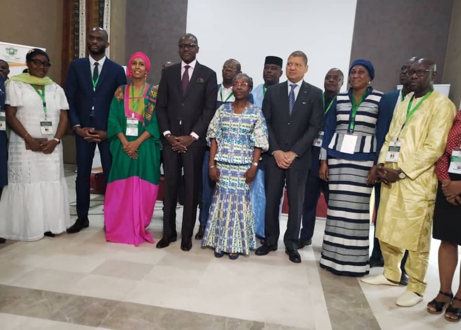 Côte d’Ivoire : Une Ambitieuse Extension de l’Enseignement Bilingue… 380 Écoles Concernées!