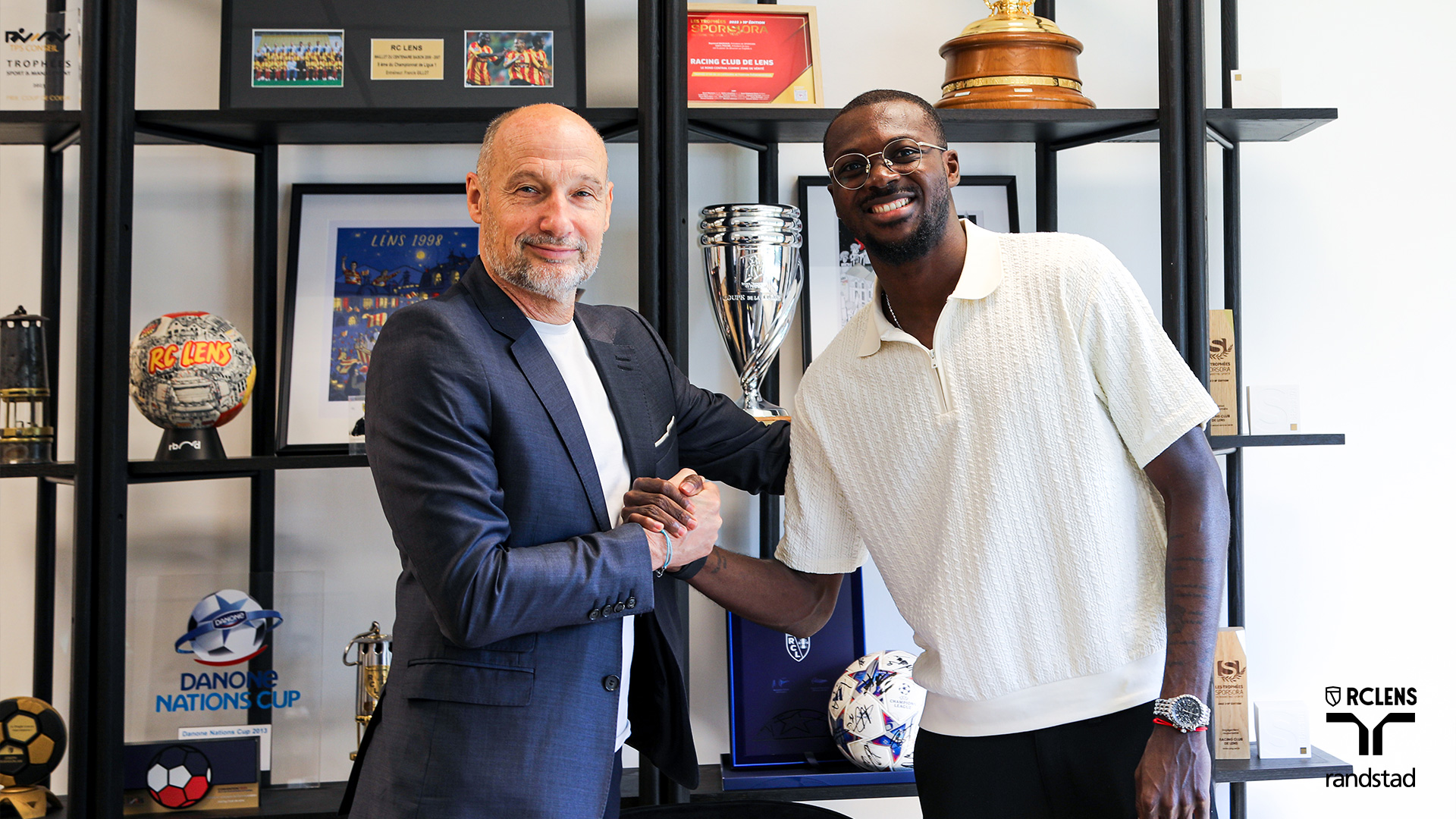 Hervé Koffi rejoint Lens en provenance du SC Charleroi