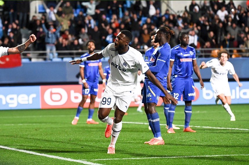 Marseille : Offrande de 30 Millions d’Euros par Al Ahli pour Chancel Mbemba ?