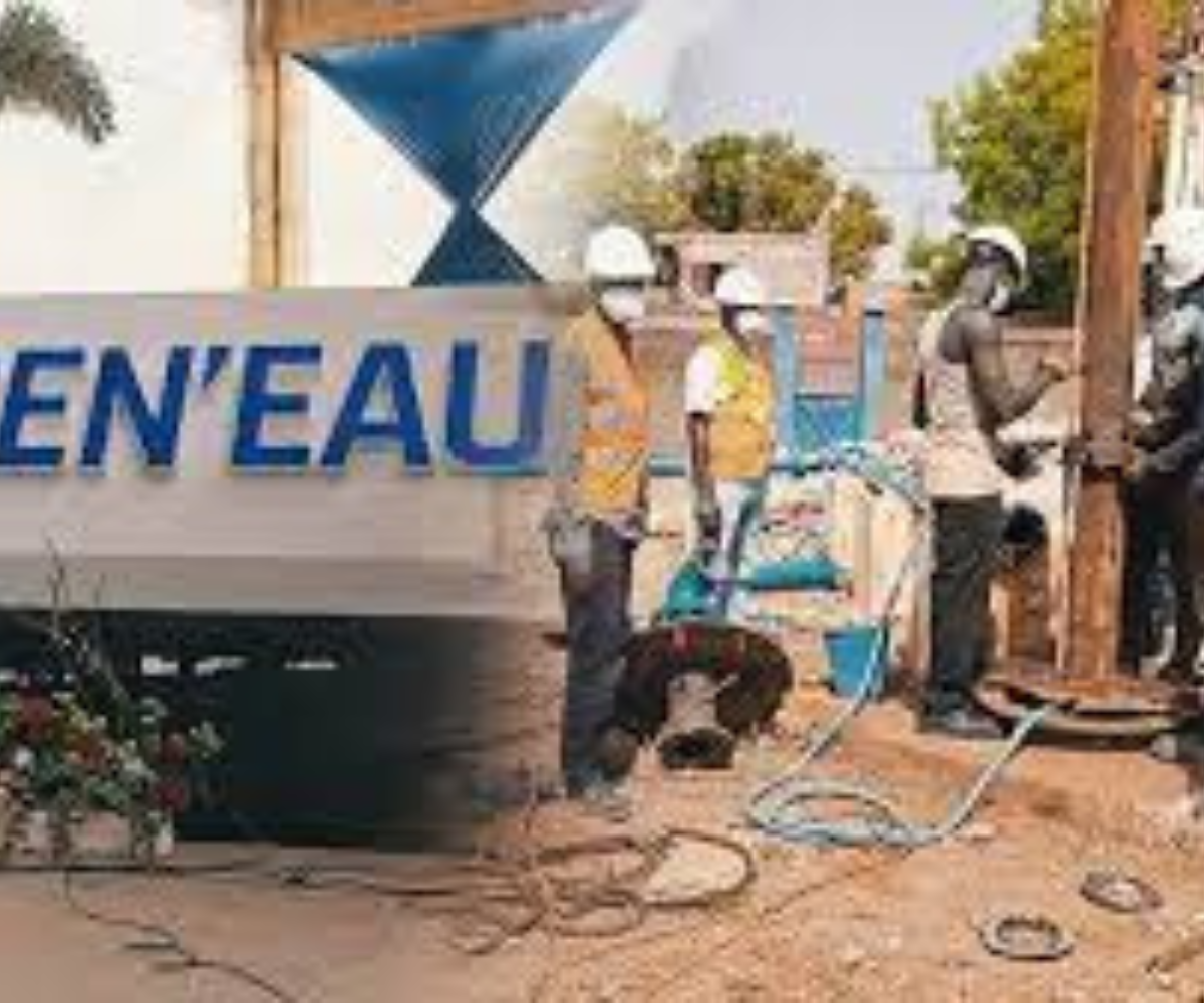 Travaux de réparation de fuite sur la conduite de transfert des eaux de KMS3