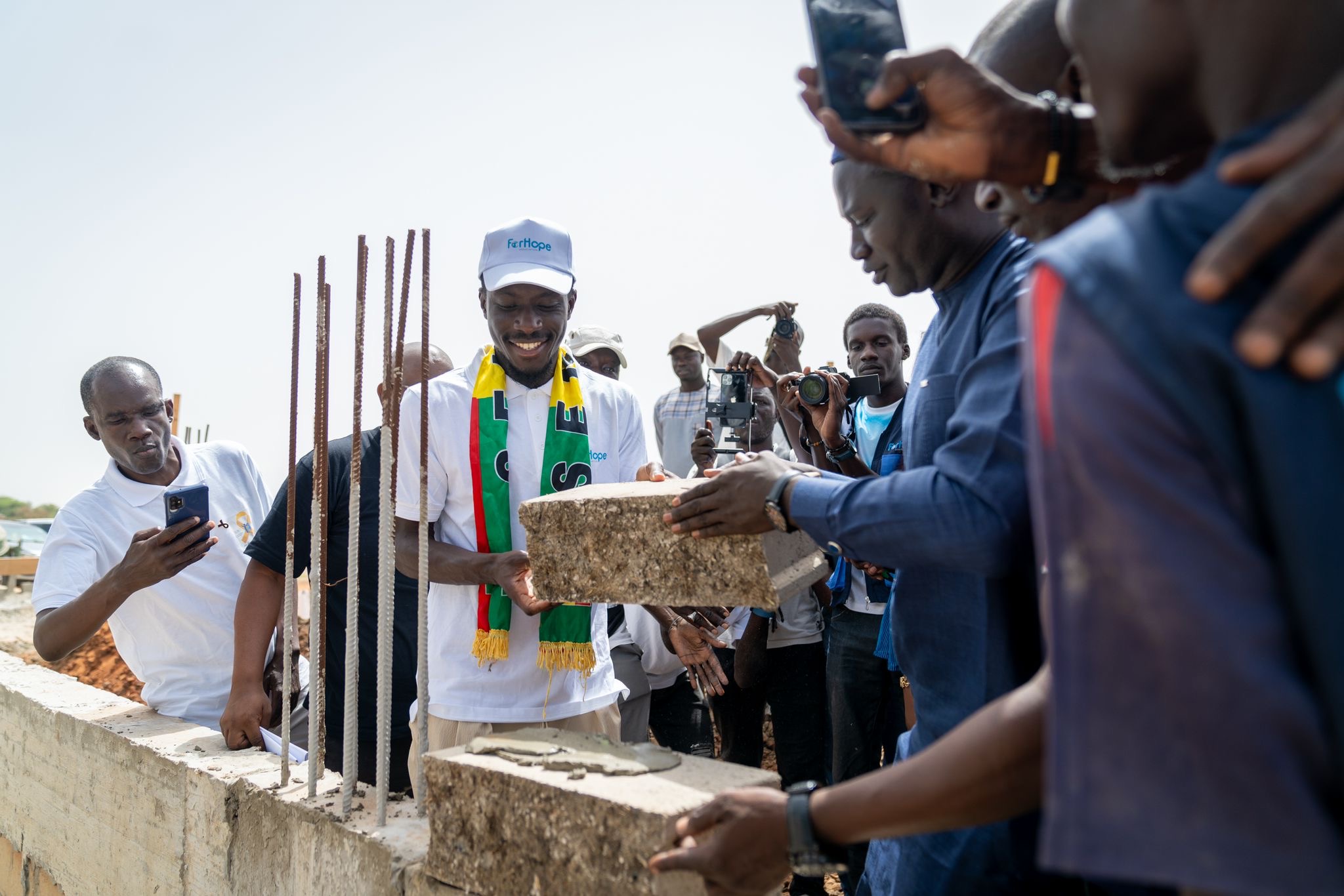 Santé: L’énorme geste de Idrissa Gana Guèye qui va faire beaucoup de bien aux enfants atteints de cancer