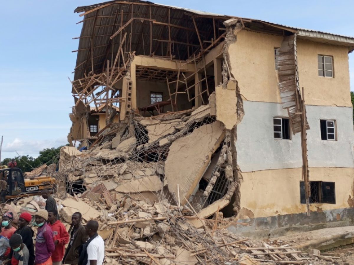 Catastrophe en Nigeria : Un Bâtiment Scolaire s’Effondre, Causant des Pertes Dévastatrices