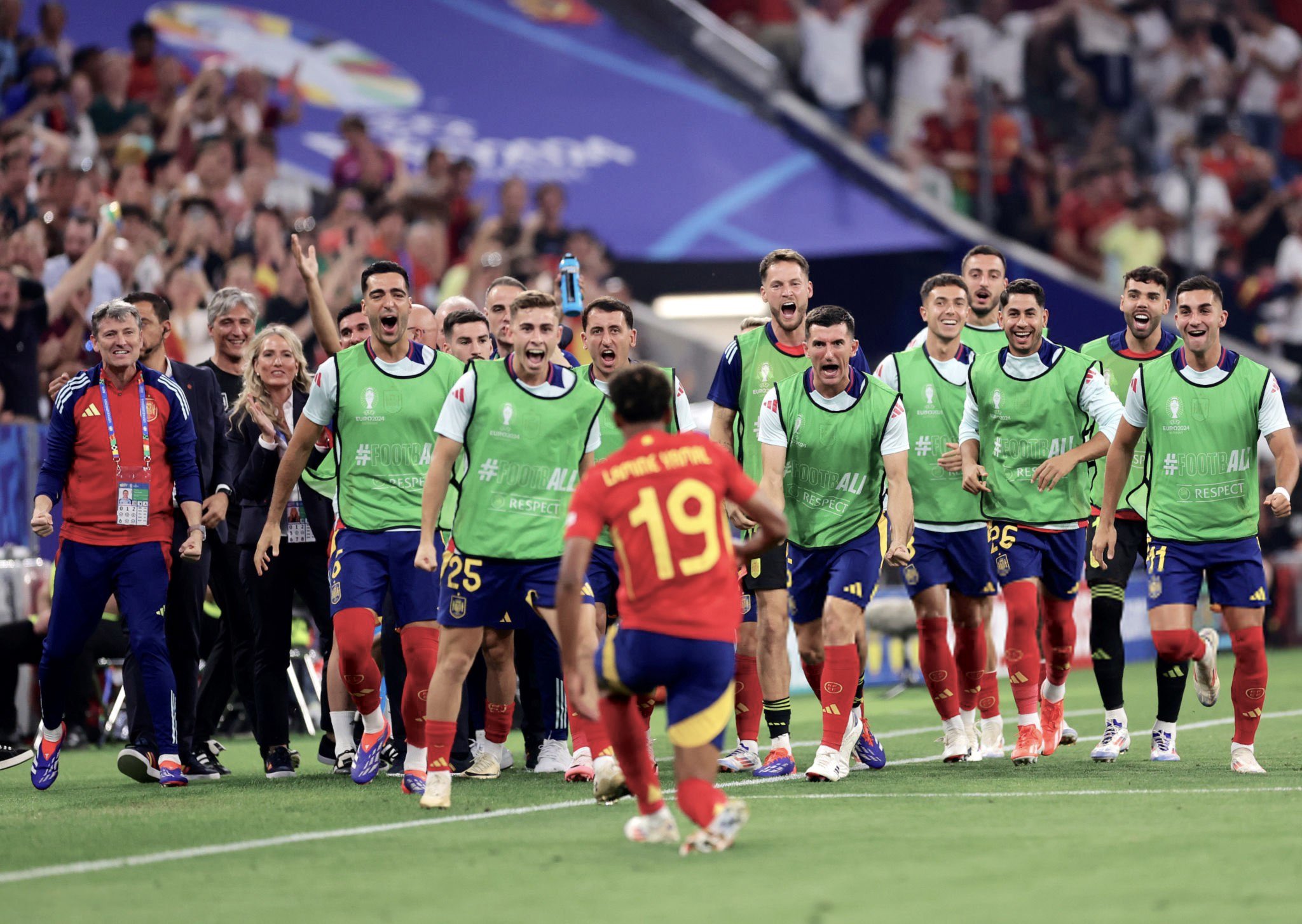 Euro 2024 : Lamine Yamal éblouit avec le plus beau but du tournoi… Découvrez pourquoi !